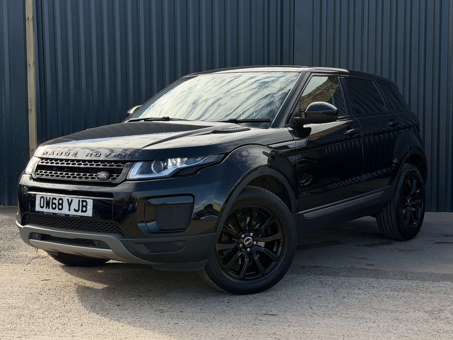 Used Land Rover Range Rover Evoque 2019 for sale - 76706753: Photo 32