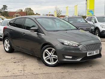 2015 - 1.0 Focus Zetec 5dr
