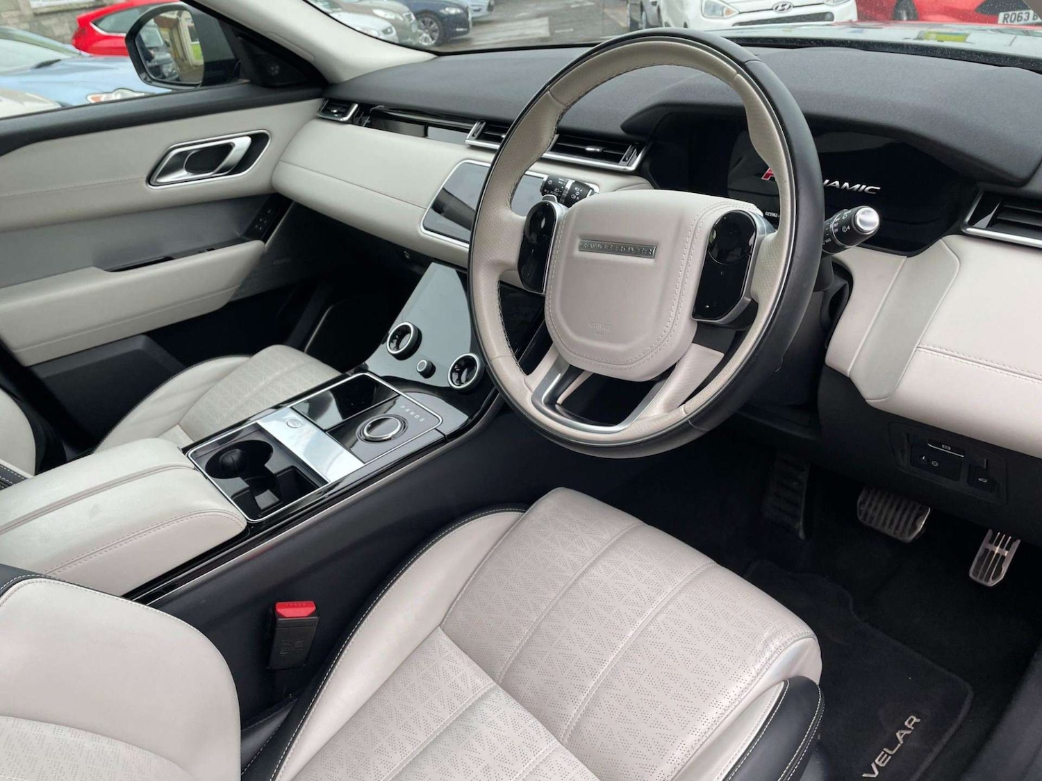 Used Land Rover Range Rover Velar 2018 for sale - 76601993: Photo 8