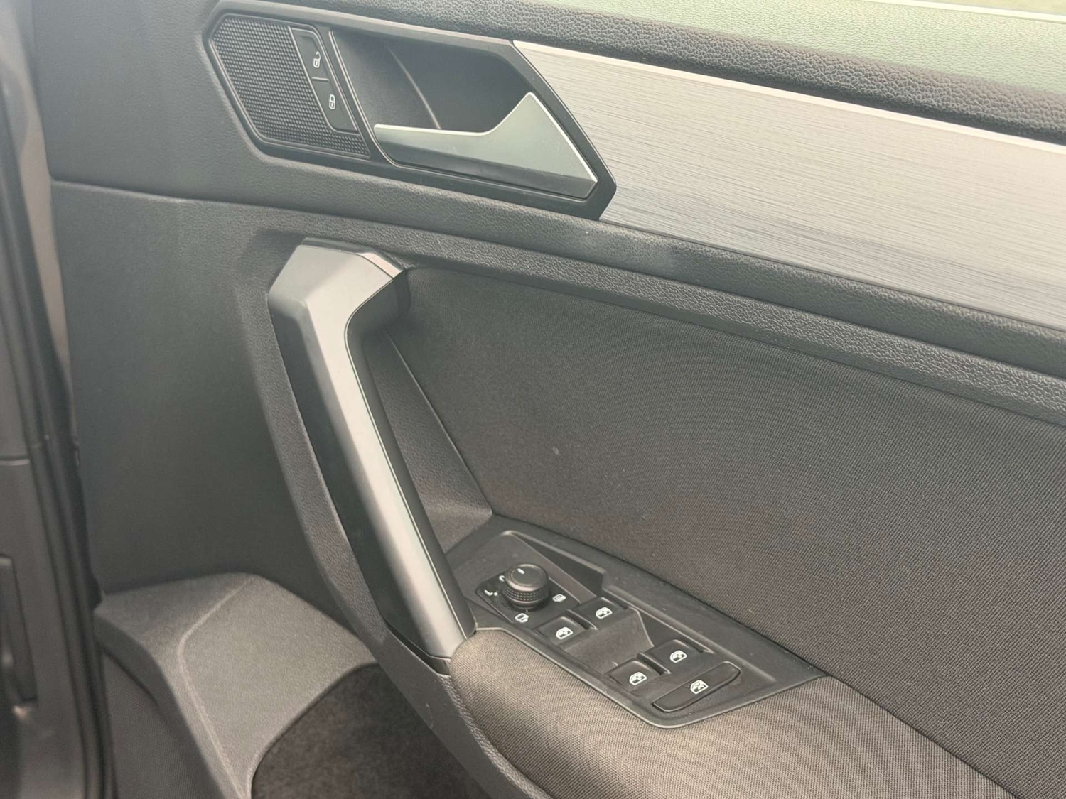 Used Volkswagen Tiguan 2019 for sale - 76544284: Photo 7