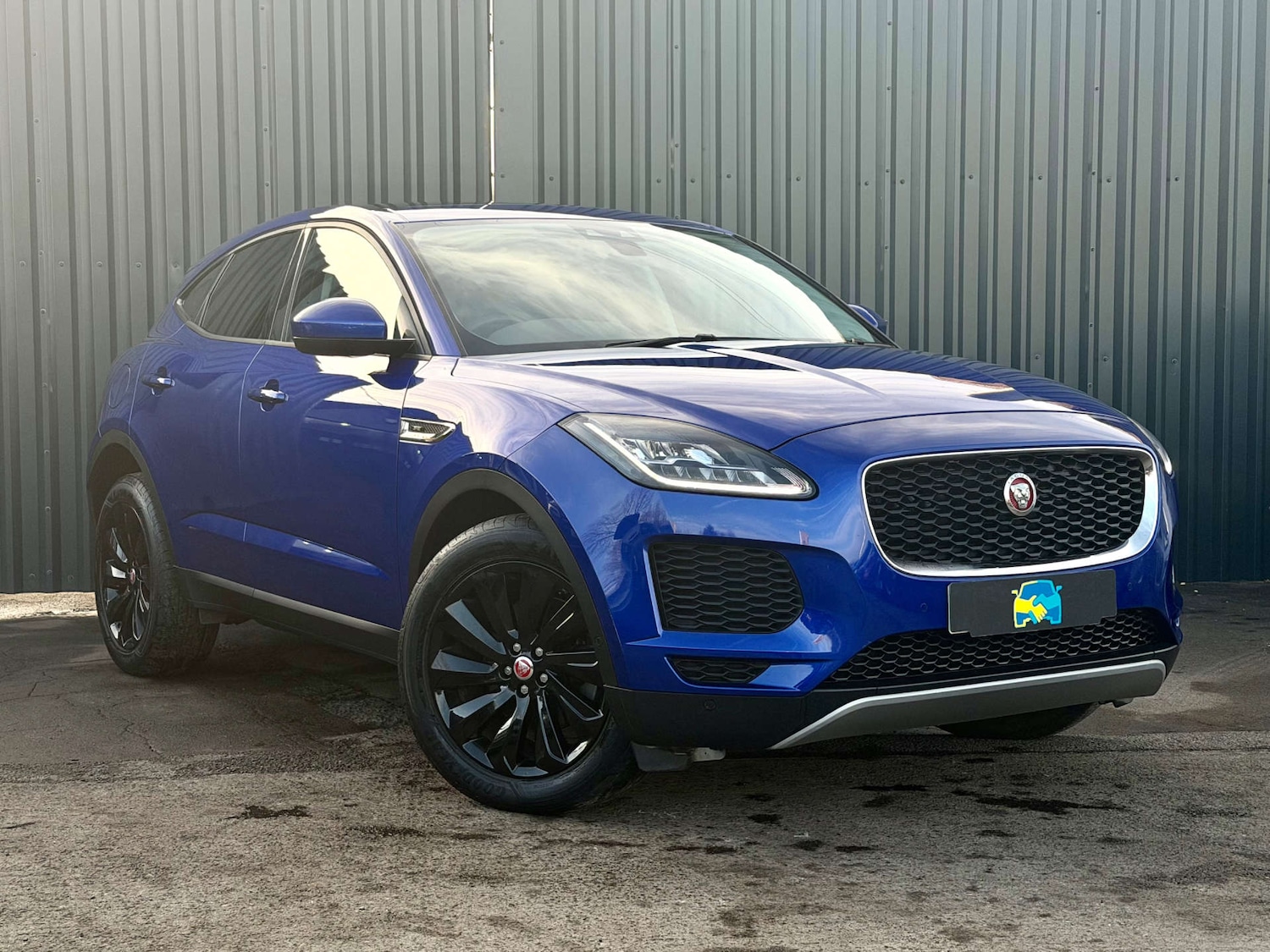 Used Jaguar E-Pace 2020 for sale - 76934884: Photo 1