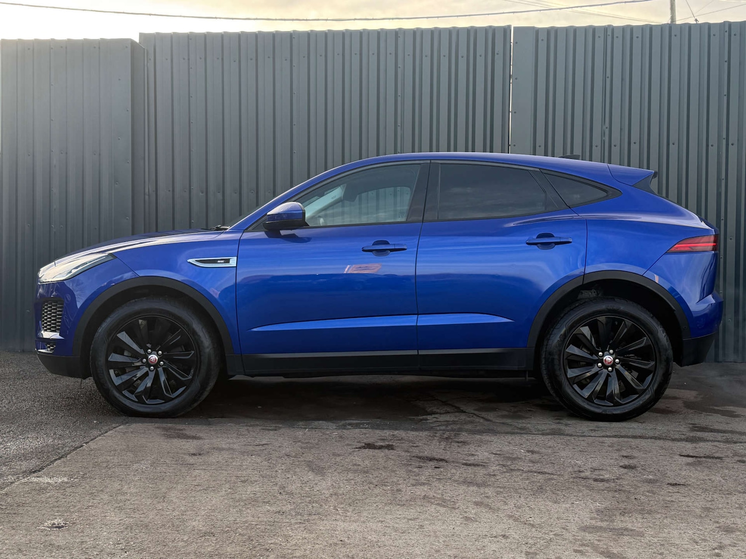 Used Jaguar E-Pace 2020 for sale - 76934884: Photo 7