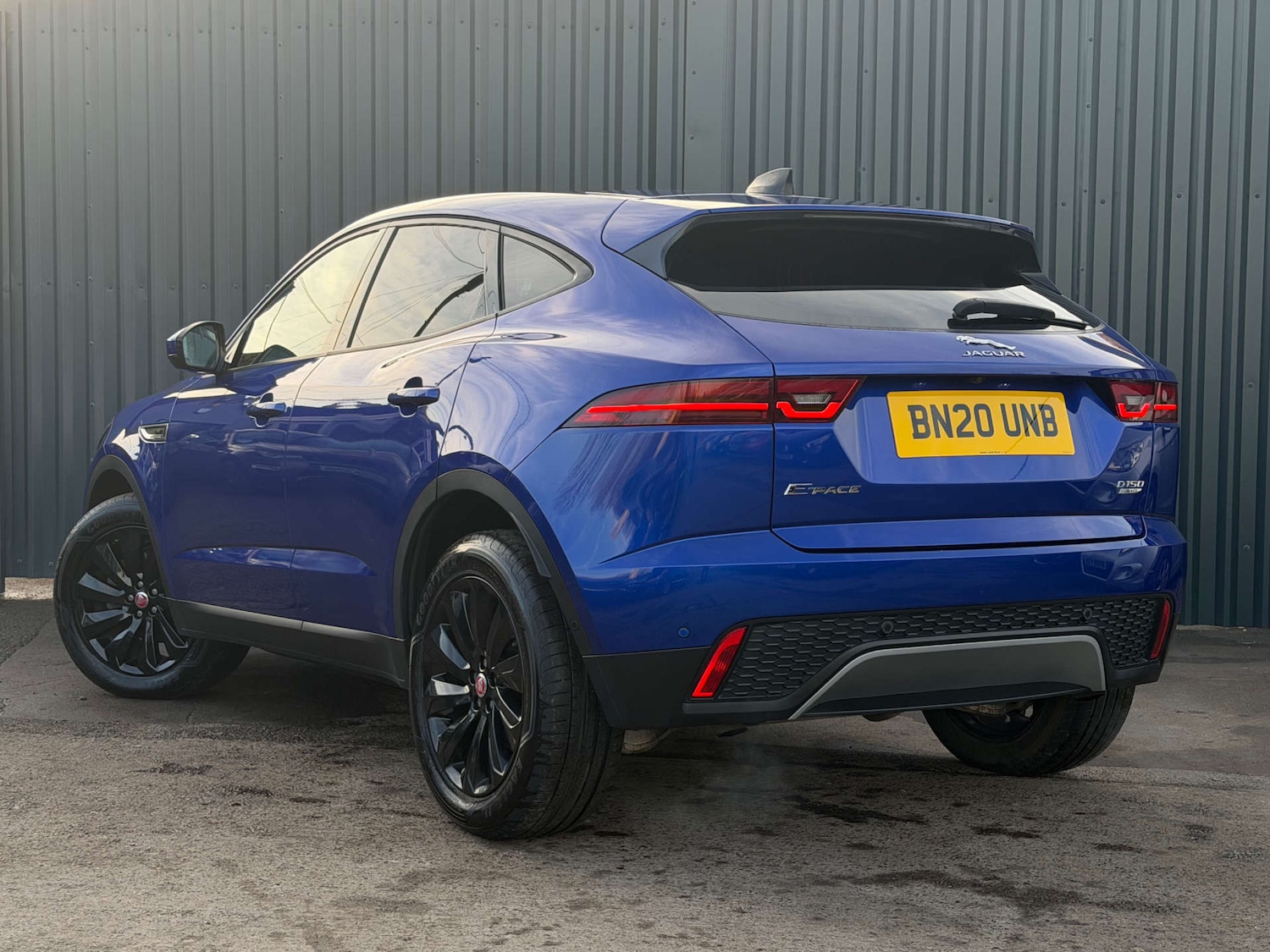 Used Jaguar E-Pace 2020 for sale - 76934884: Photo 8
