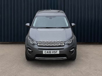Used Land Rover Discovery Sport 2018 for sale - 79007256: Photo
