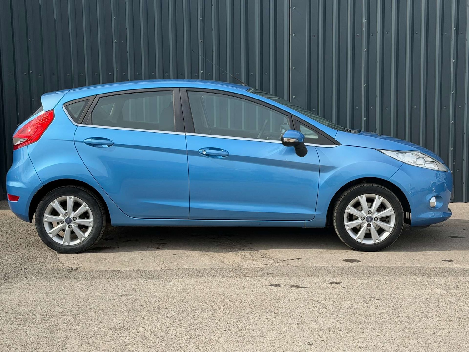 Used Ford Fiesta 2009 for sale - 78198802: Photo 9