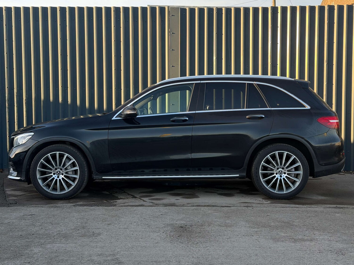 Used Mercedes-Benz GLC 2018 for sale - 76941051: Photo 13