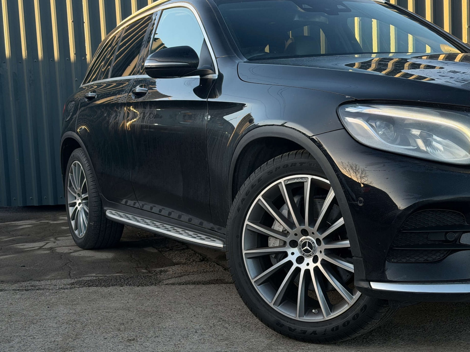 Used Mercedes-Benz GLC 2018 for sale - 76941051: Photo 18