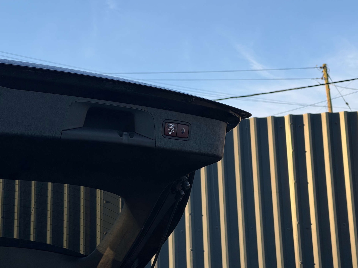 Used Mercedes-Benz GLC 2018 for sale - 76941051: Photo 9