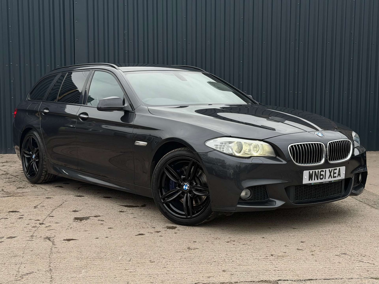 Used BMW 5 Series 2011 for sale - 76522554: Photo 1