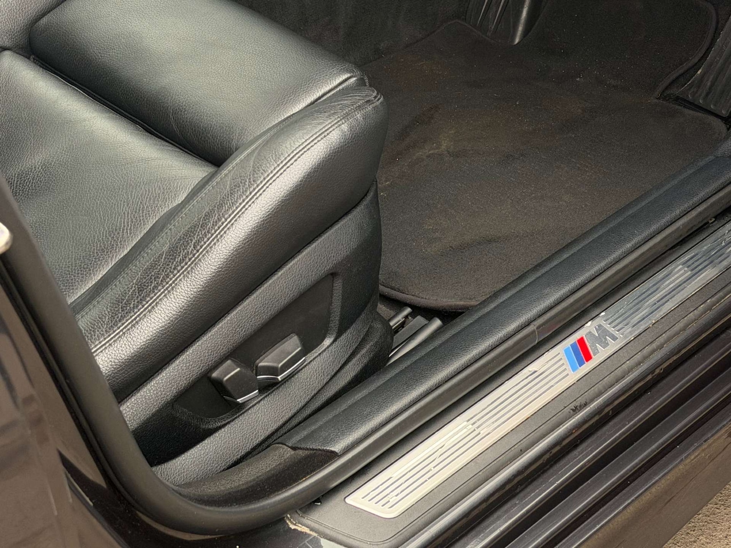 Used BMW 5 Series 2011 for sale - 76522554: Photo 19