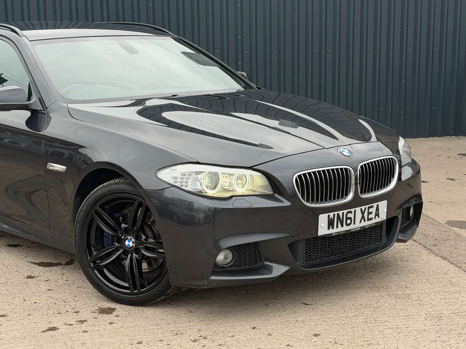 Used BMW 5 Series 2011 for sale - 76522554: Photo 2