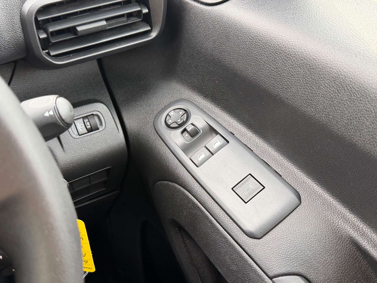 Used Peugeot Partner 2019 for sale - 76345044: Photo 19