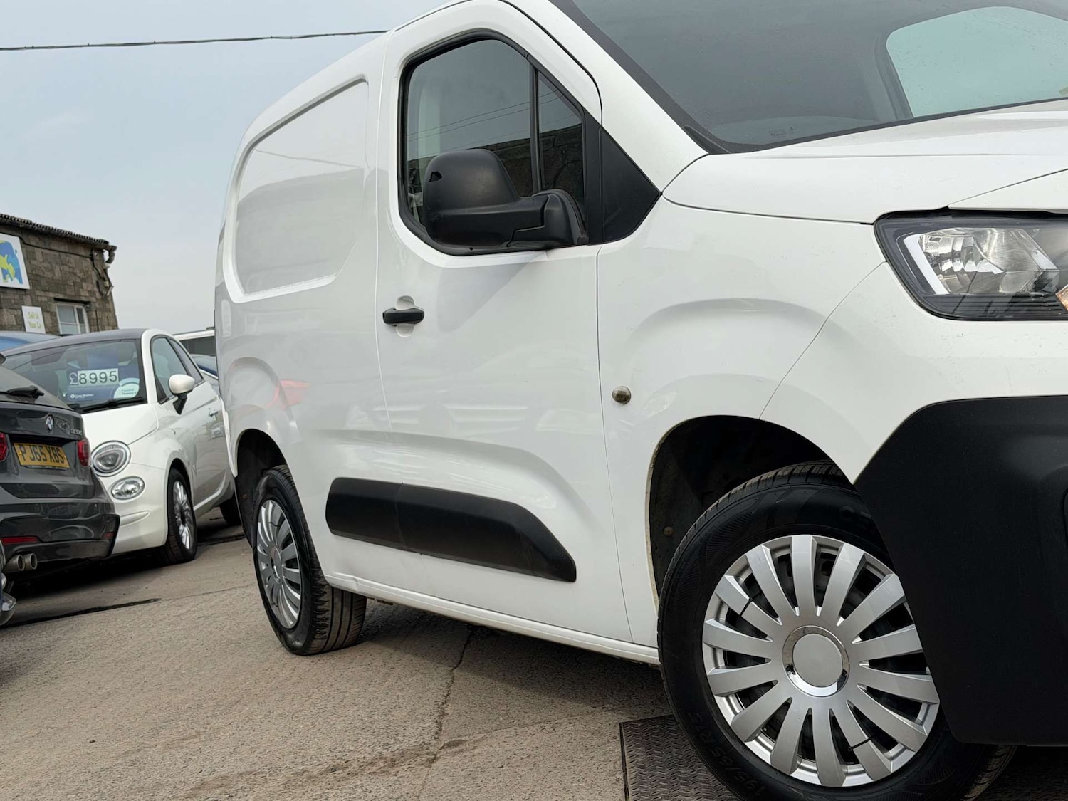 Used Peugeot Partner 2019 for sale - 76345044: Photo 2