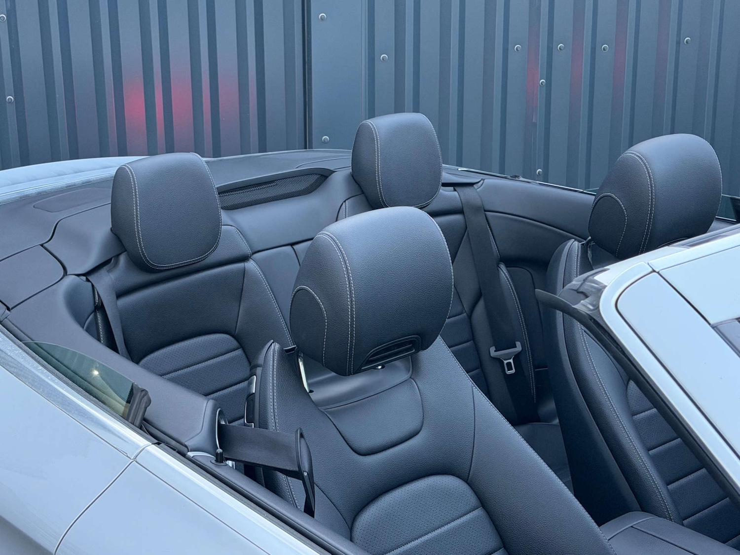 Used Mercedes-Benz C Class 2018 for sale - 77293003: Photo 2