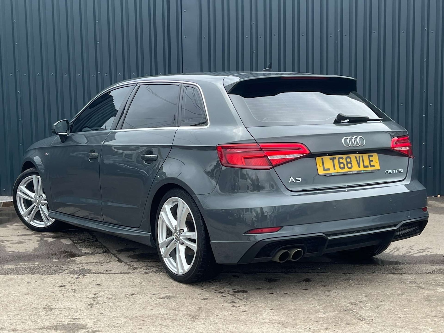 Used Audi A3 2018 for sale - 77850605: Photo 10