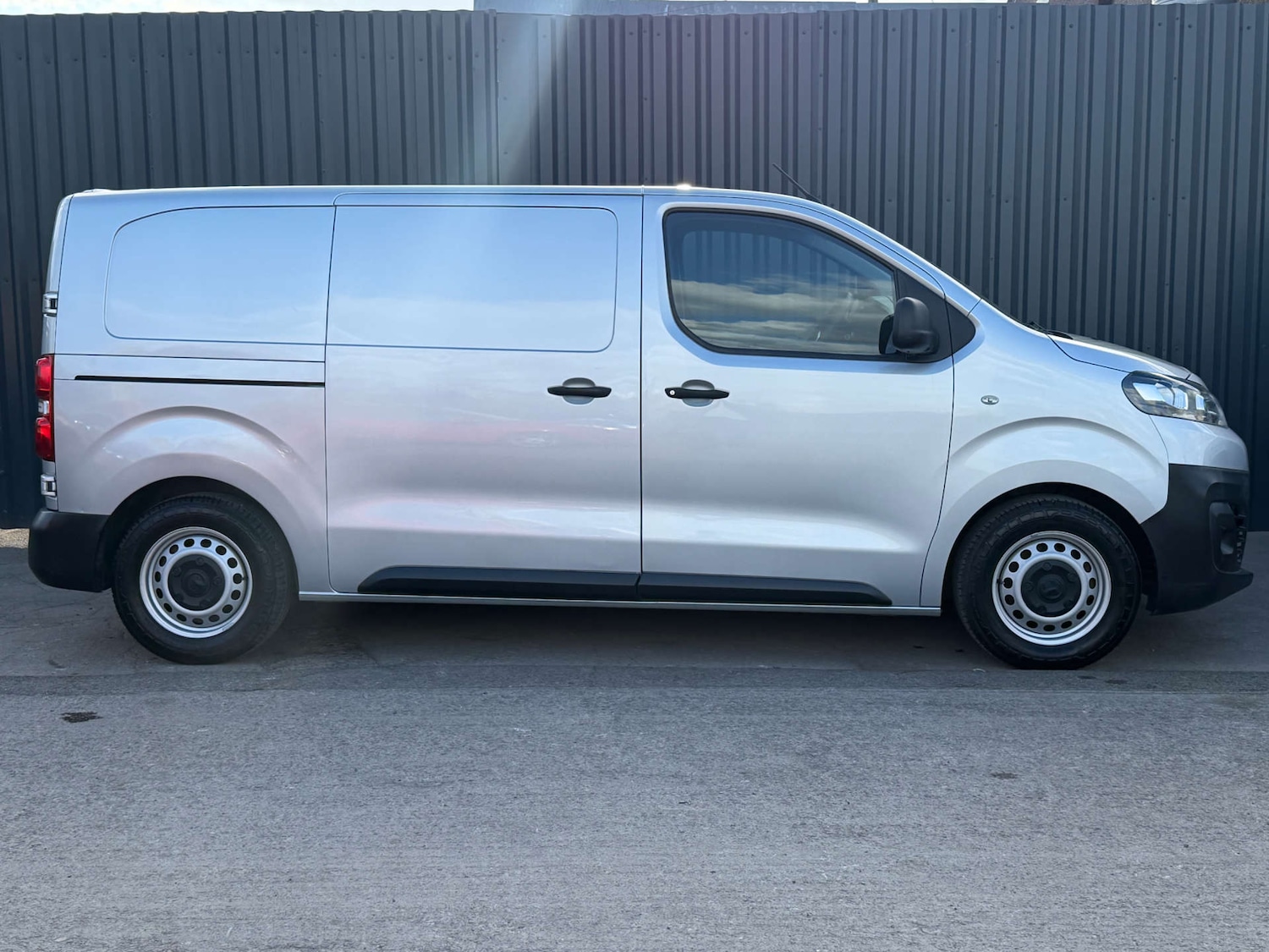 Used Citroen Dispatch 2017 for sale - 78102151: Photo 11