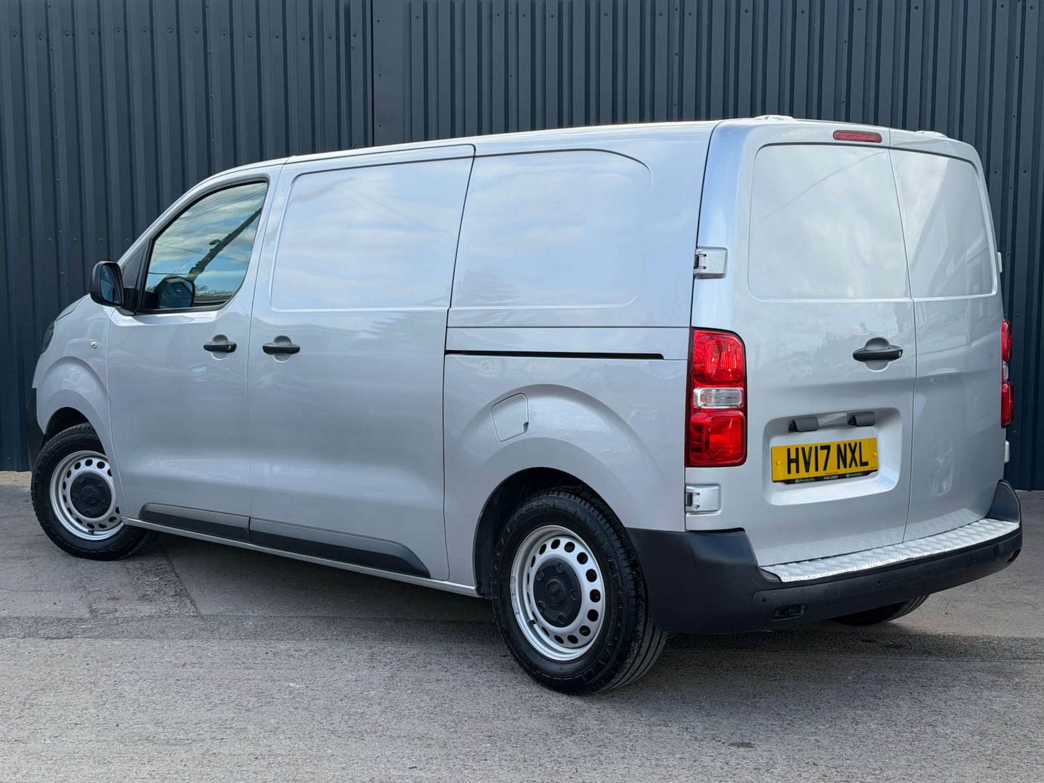 Used Citroen Dispatch 2017 for sale - 78102151: Photo 19