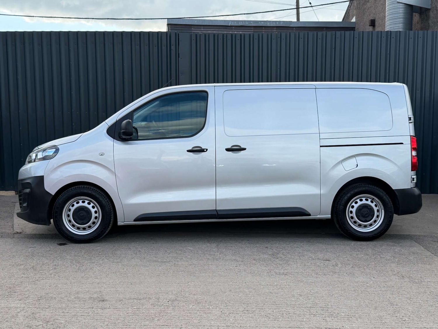 Used Citroen Dispatch 2017 for sale - 78102151: Photo 22