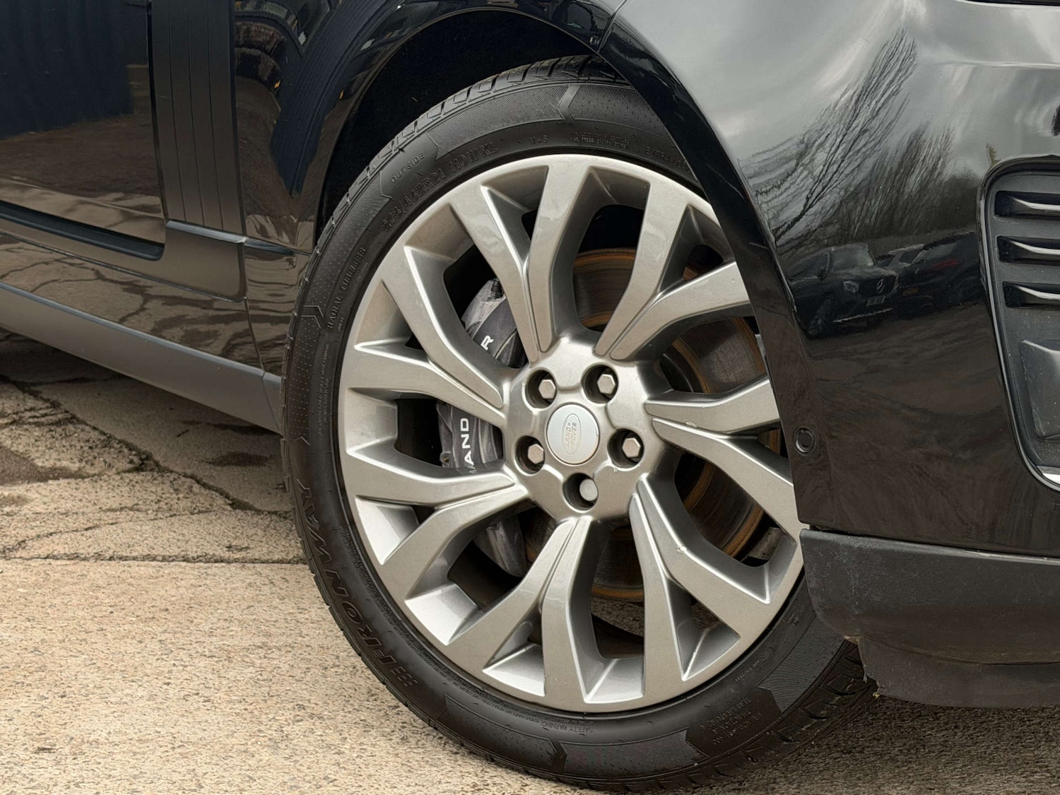 Used Land Rover Range Rover 2020 for sale - 77310982: Photo 2