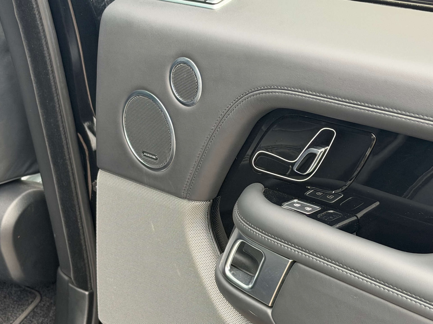 Used Land Rover Range Rover 2020 for sale - 77310982: Photo 9