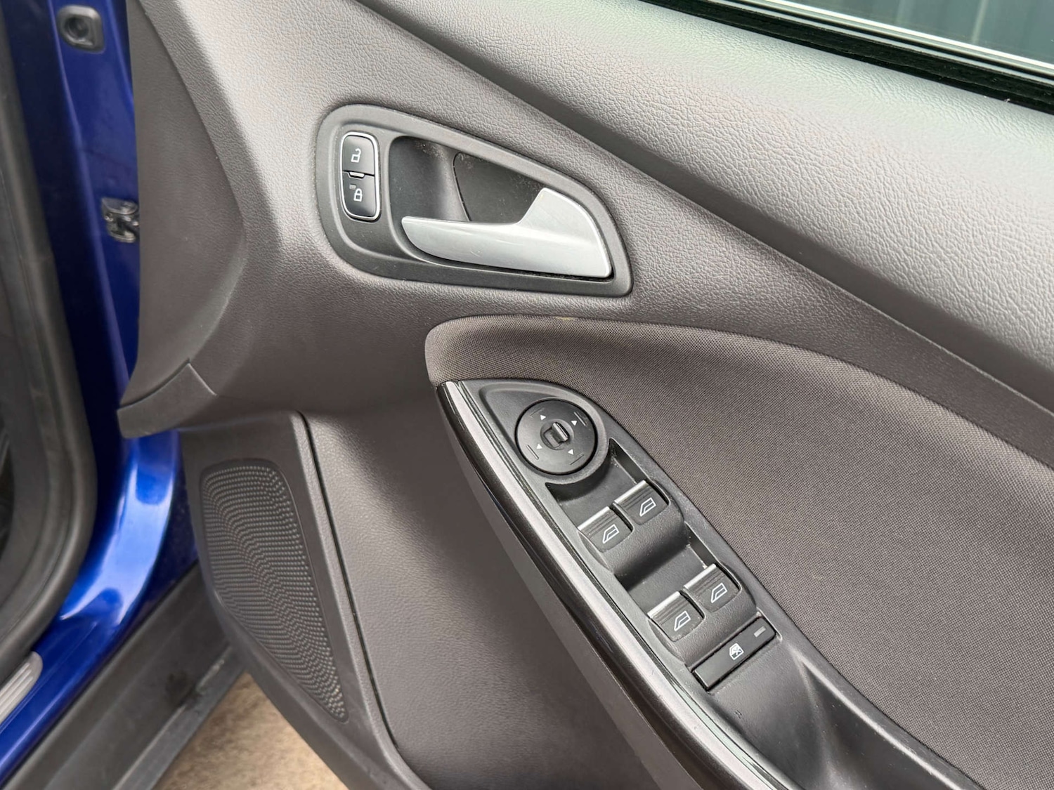 Used Ford Focus 2015 for sale - 77535121: Photo 14