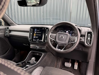 Used Volvo XC40 2020 for sale - 78960130: Photo