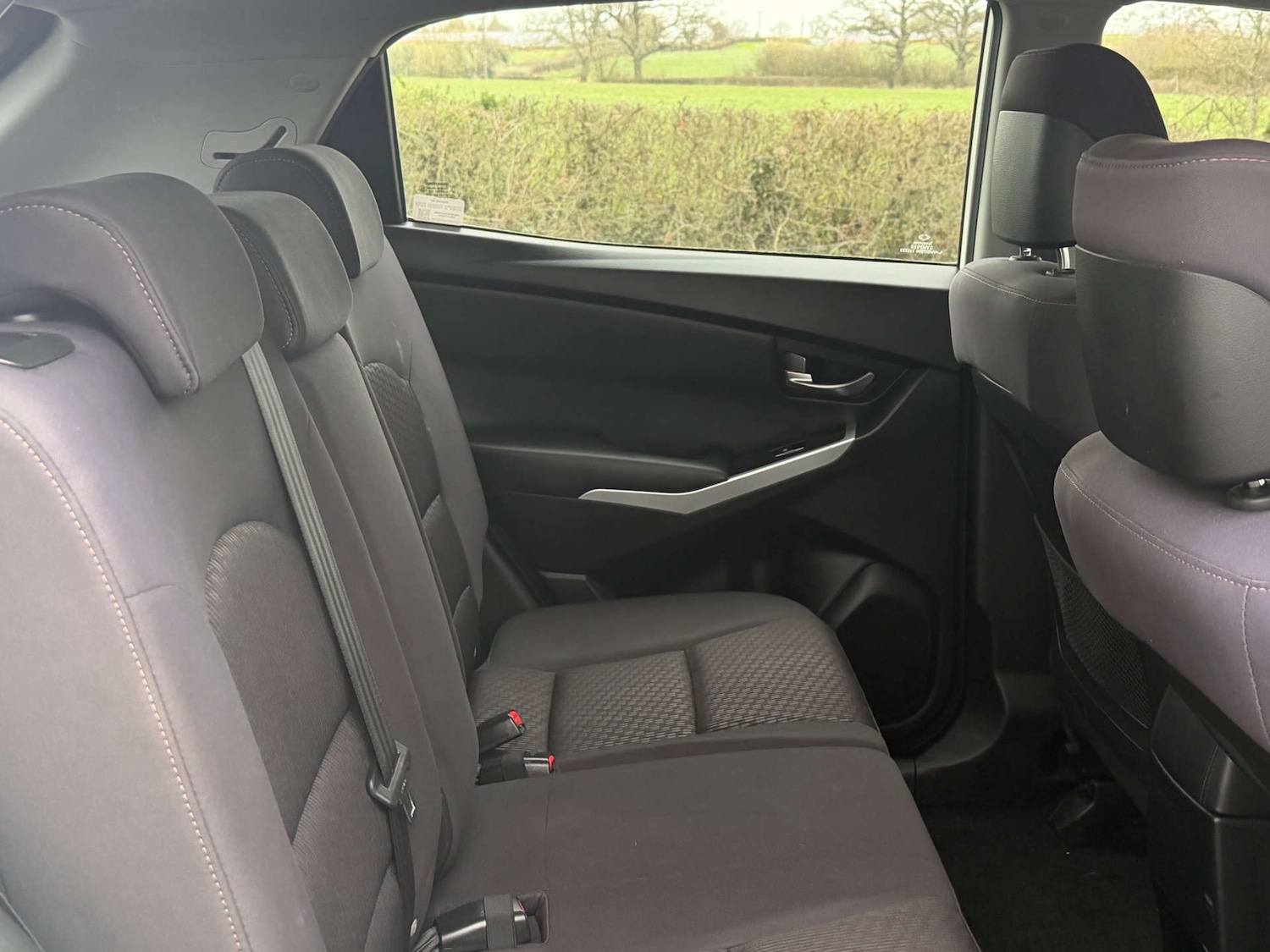 Used Ssangyong Korando 2015 for sale - 77937216: Photo 4