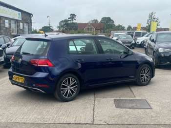 Used Volkswagen Golf 2018 for sale - 75275311: Photo
