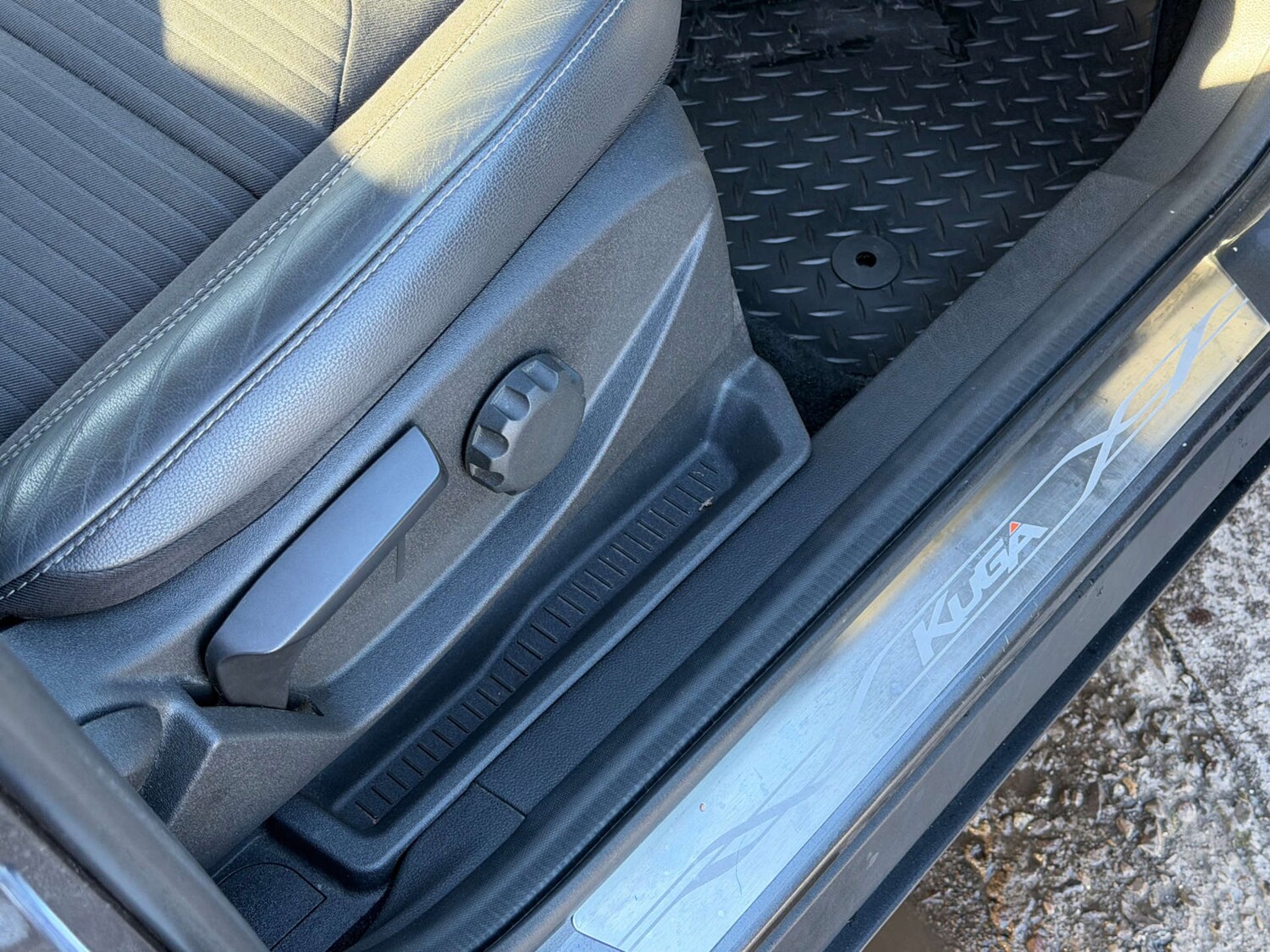 Used Ford Kuga 2017 for sale - 77571297: Photo 17