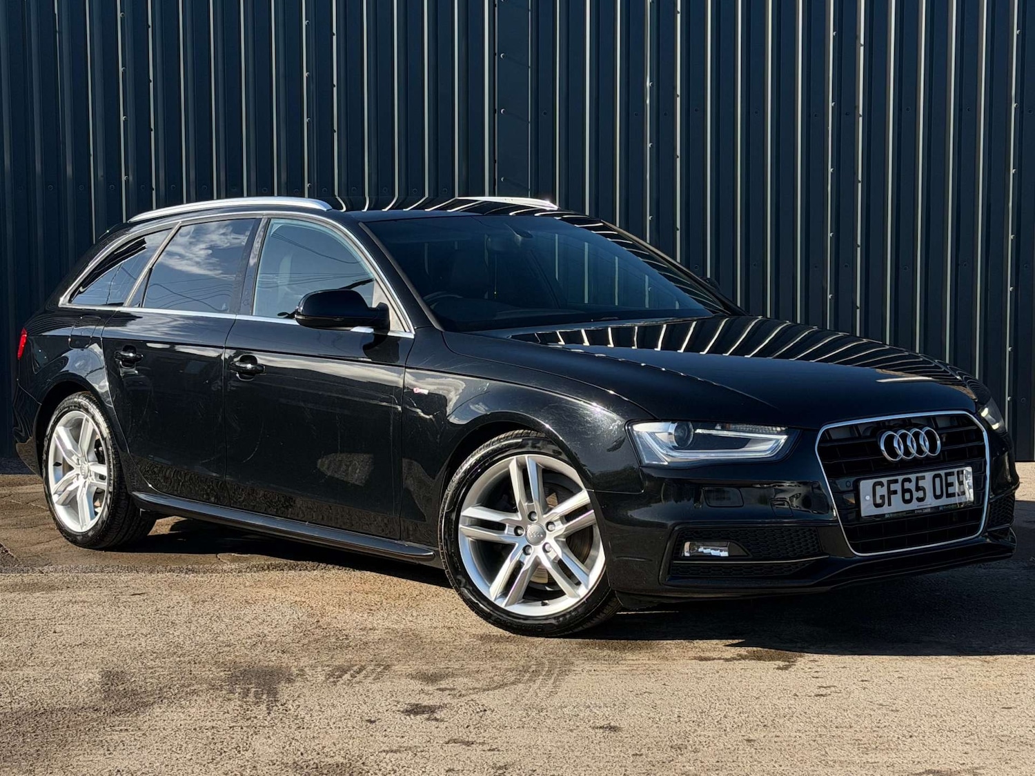 Used Audi A4 2015 for sale - 76393384: Photo 1