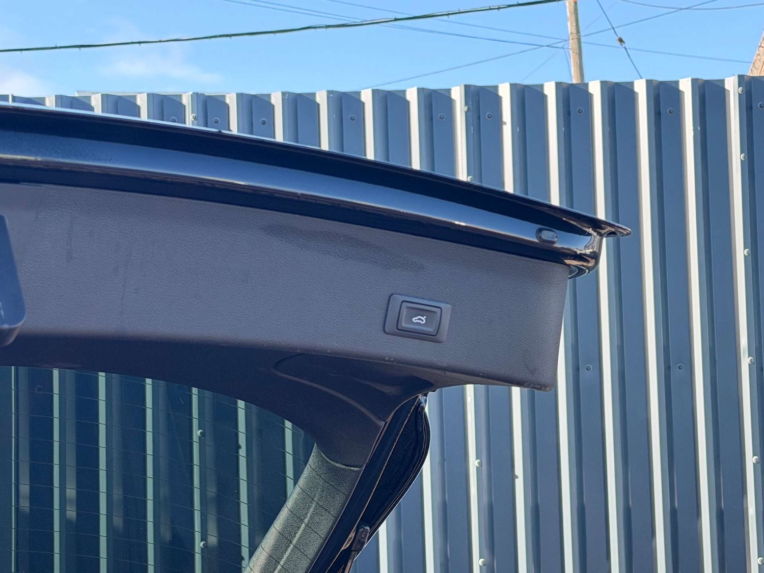 Used Audi A4 2015 for sale - 76393384: Photo 10