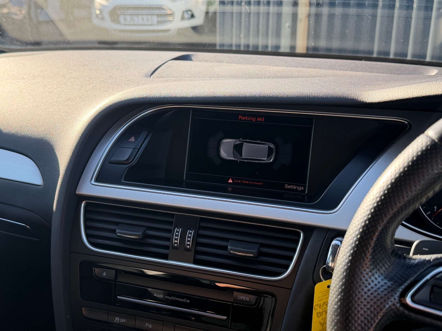 Used Audi A4 2015 for sale - 76393384: Photo 41