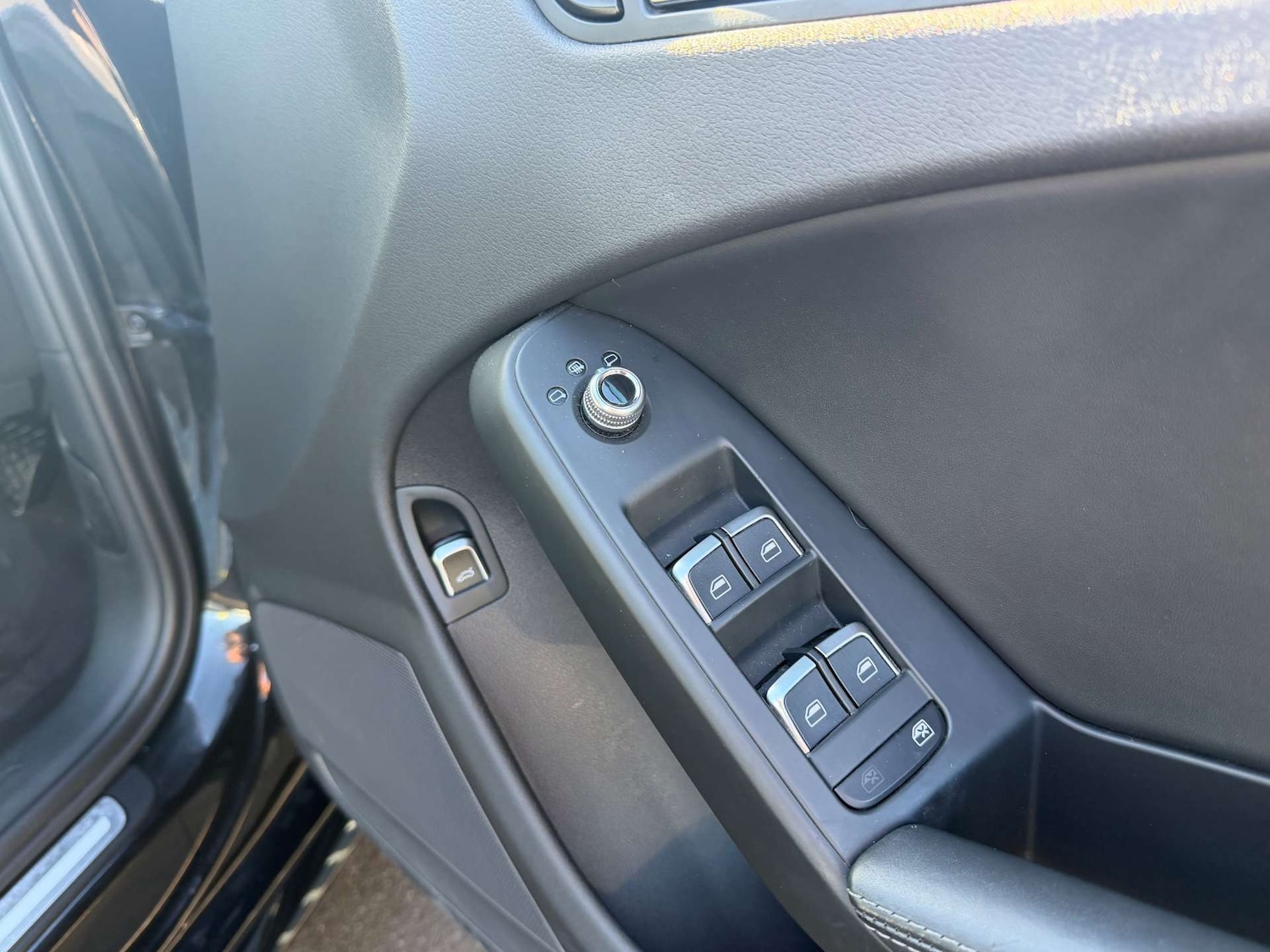 Used Audi A4 2015 for sale - 76393384: Photo 44