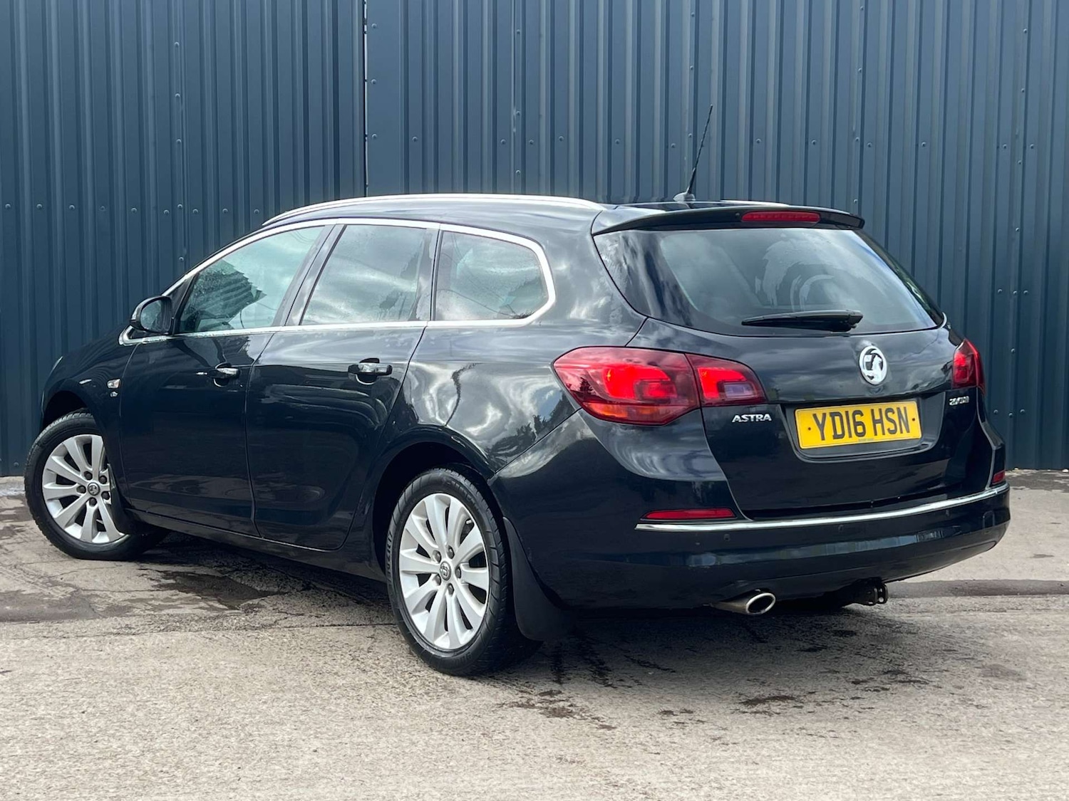 Used Vauxhall Astra 2016 for sale - 77704057: Photo 4