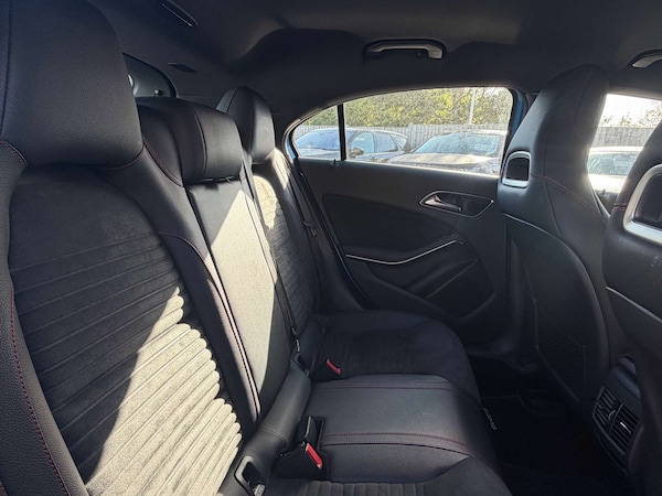Used Mercedes-Benz A-Class 2015 for sale - 76232150: Photo 21