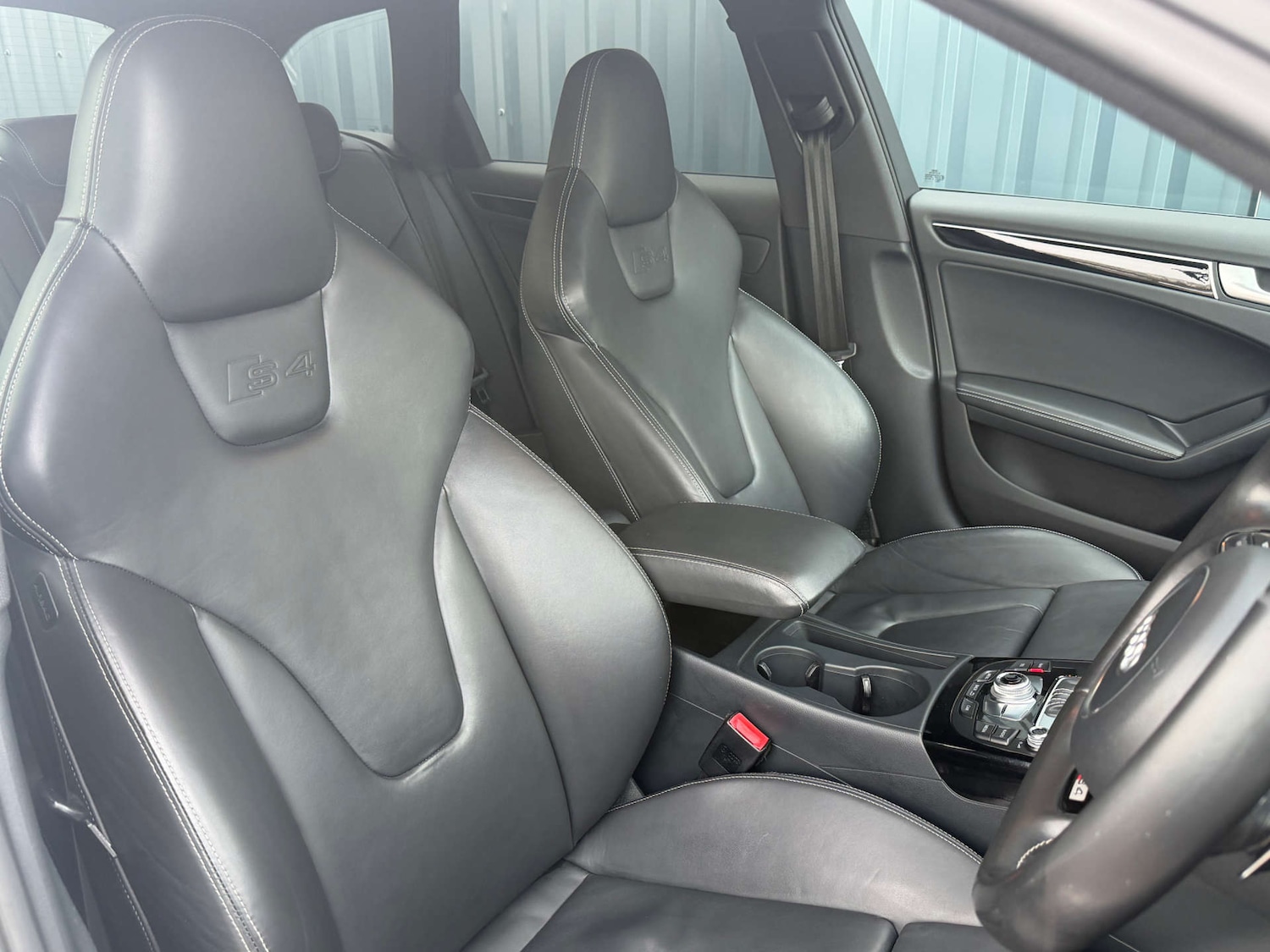 Used Audi A4 2013 for sale - 77535123: Photo 5