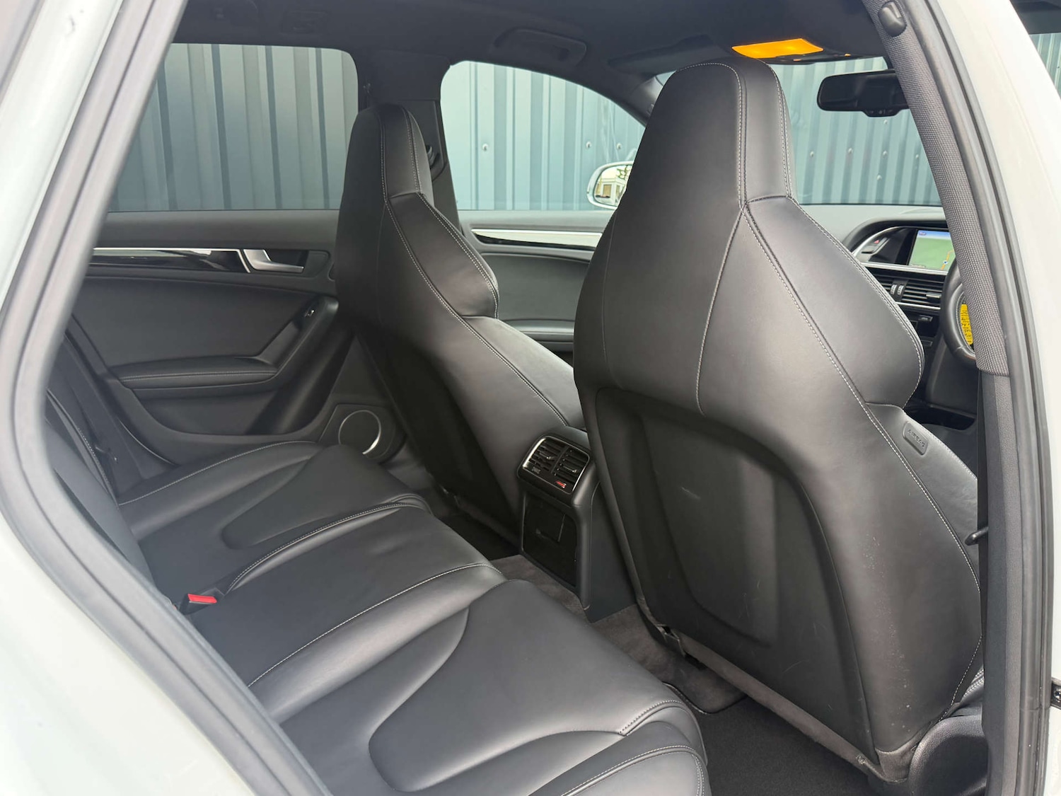 Used Audi A4 2013 for sale - 77535123: Photo 6