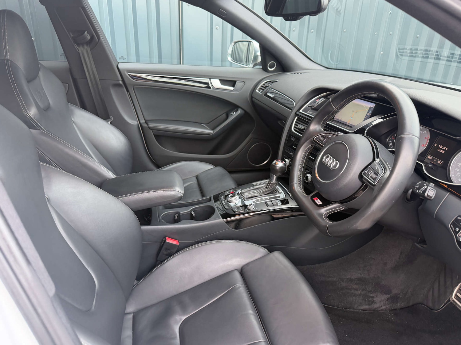 Used Audi A4 2013 for sale - 77535123: Photo 7