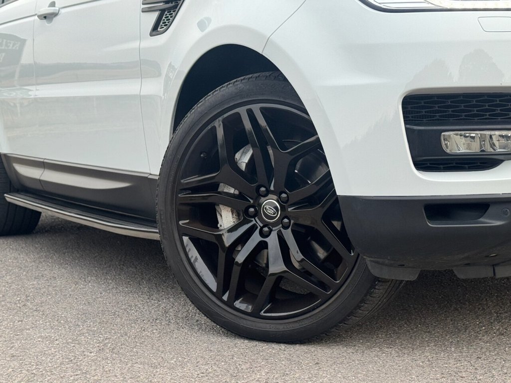 Used Land Rover Range Rover Sport 2015 for sale - 76132418: Photo 3