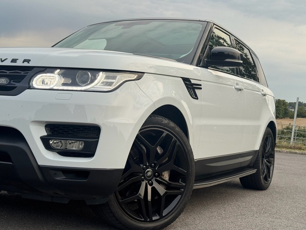Used Land Rover Range Rover Sport 2015 for sale - 76132418: Photo 9