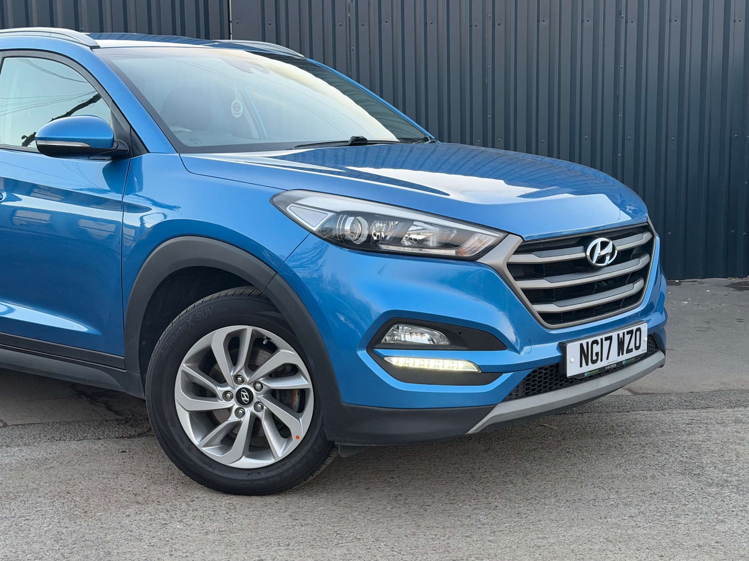 Used Hyundai TUCSON 2017 for sale - 76602082: Photo 2