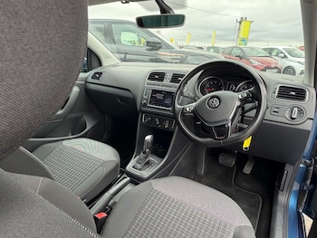 Used Volkswagen Polo 2017 for sale - 79323544: Photo