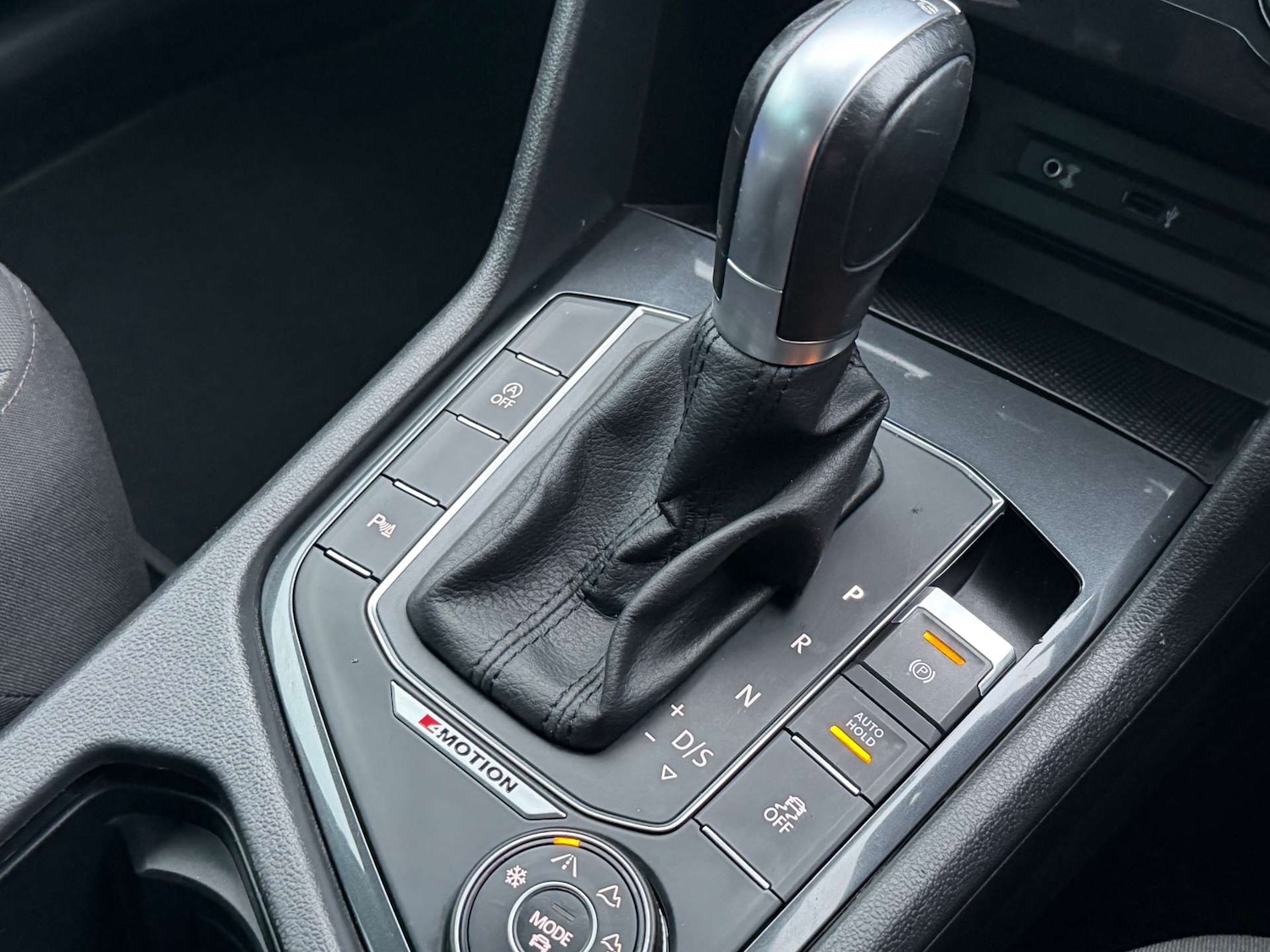 Used Volkswagen Tiguan 2016 for sale - 77792534: Photo 6