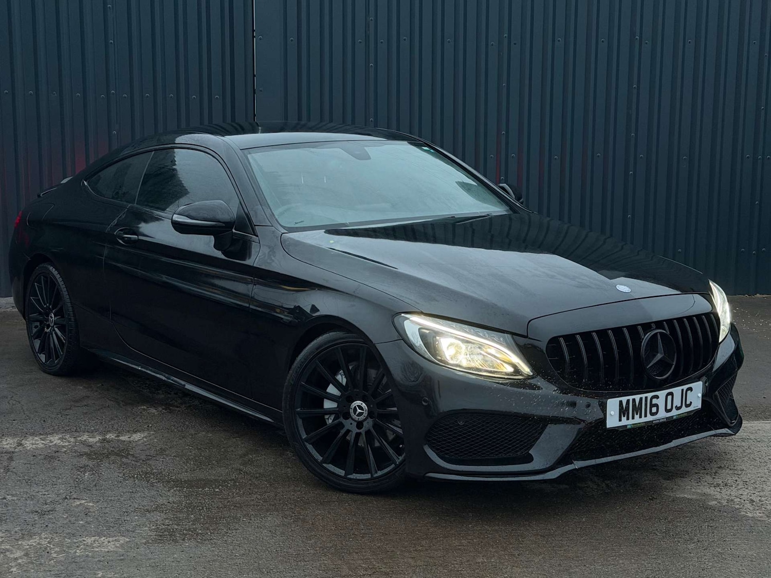 Used Mercedes-Benz C Class 2016 for sale - 77792536: Photo 11