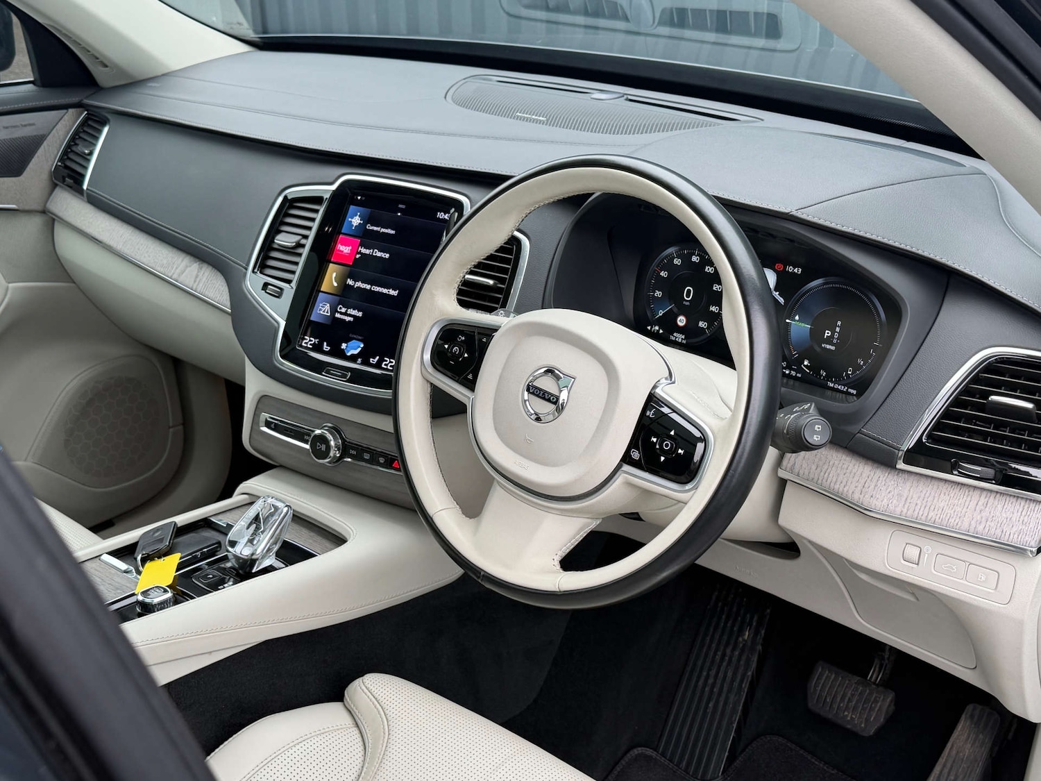 Used Volvo XC90 2022 for sale - 77470001: Photo 3