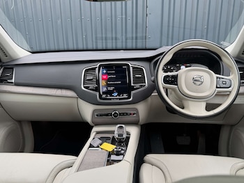 Used Volvo XC90 2022 for sale - 77470001: Photo