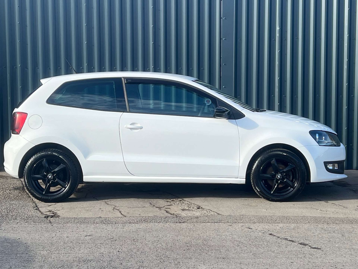 Used Volkswagen Polo 2013 for sale - 77775460: Photo 13