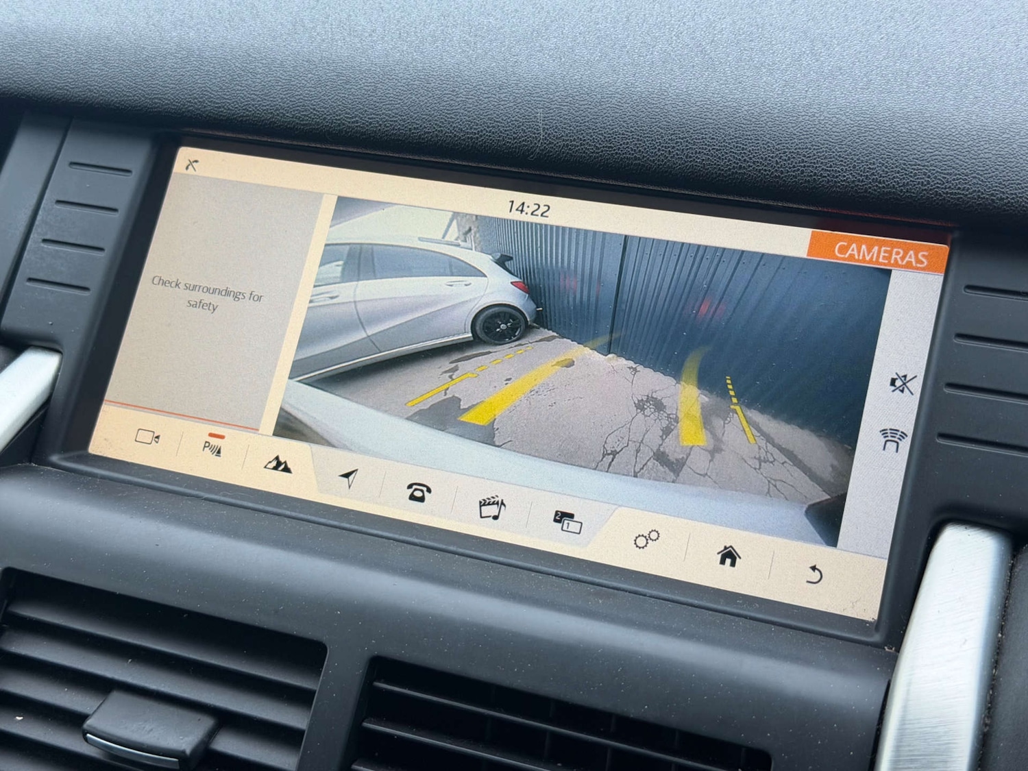 Used Land Rover Discovery Sport 2018 for sale - 78031995: Photo 5