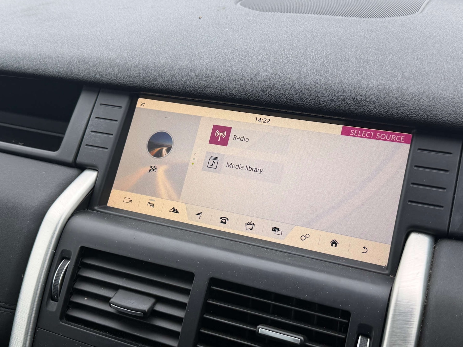 Used Land Rover Discovery Sport 2018 for sale - 78031995: Photo 7