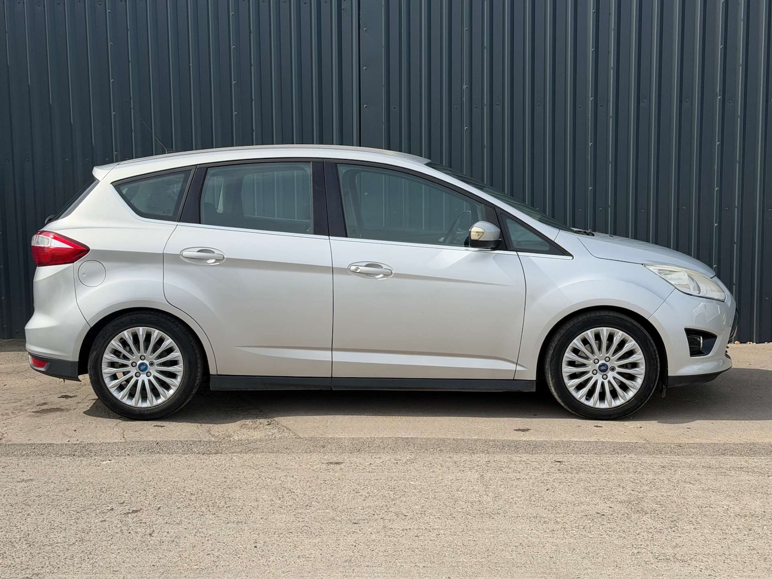 Used Ford C-Max 2011 for sale - 78198798: Photo 4